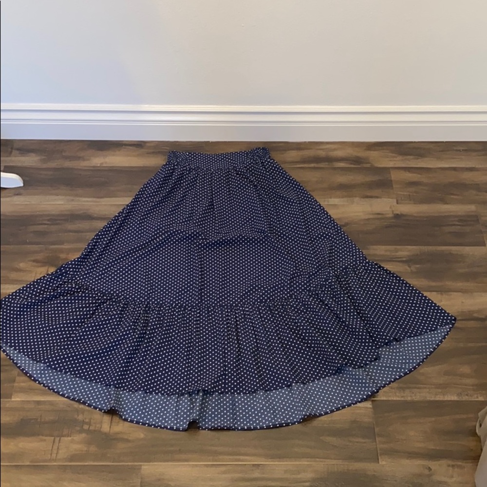 High-low maxi skirt.